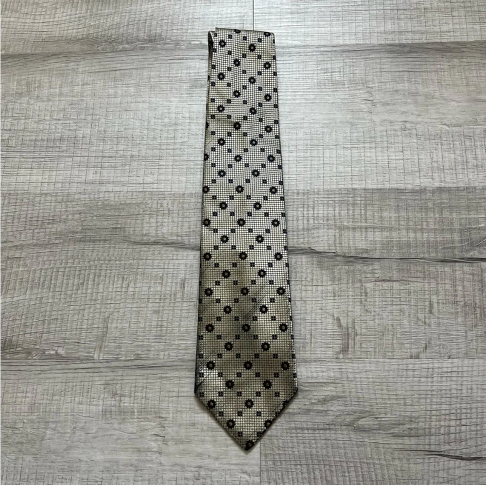 VINTAGE VALENTINO Metallic Gold Floral Tie - Picture 5 of 12